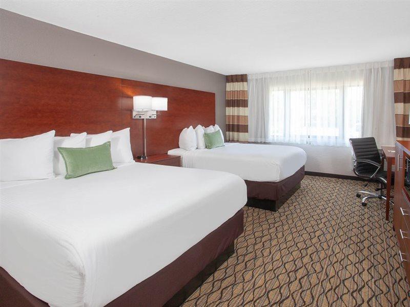 Wyndham Garden Fort Wayne Ngoại thất bức ảnh