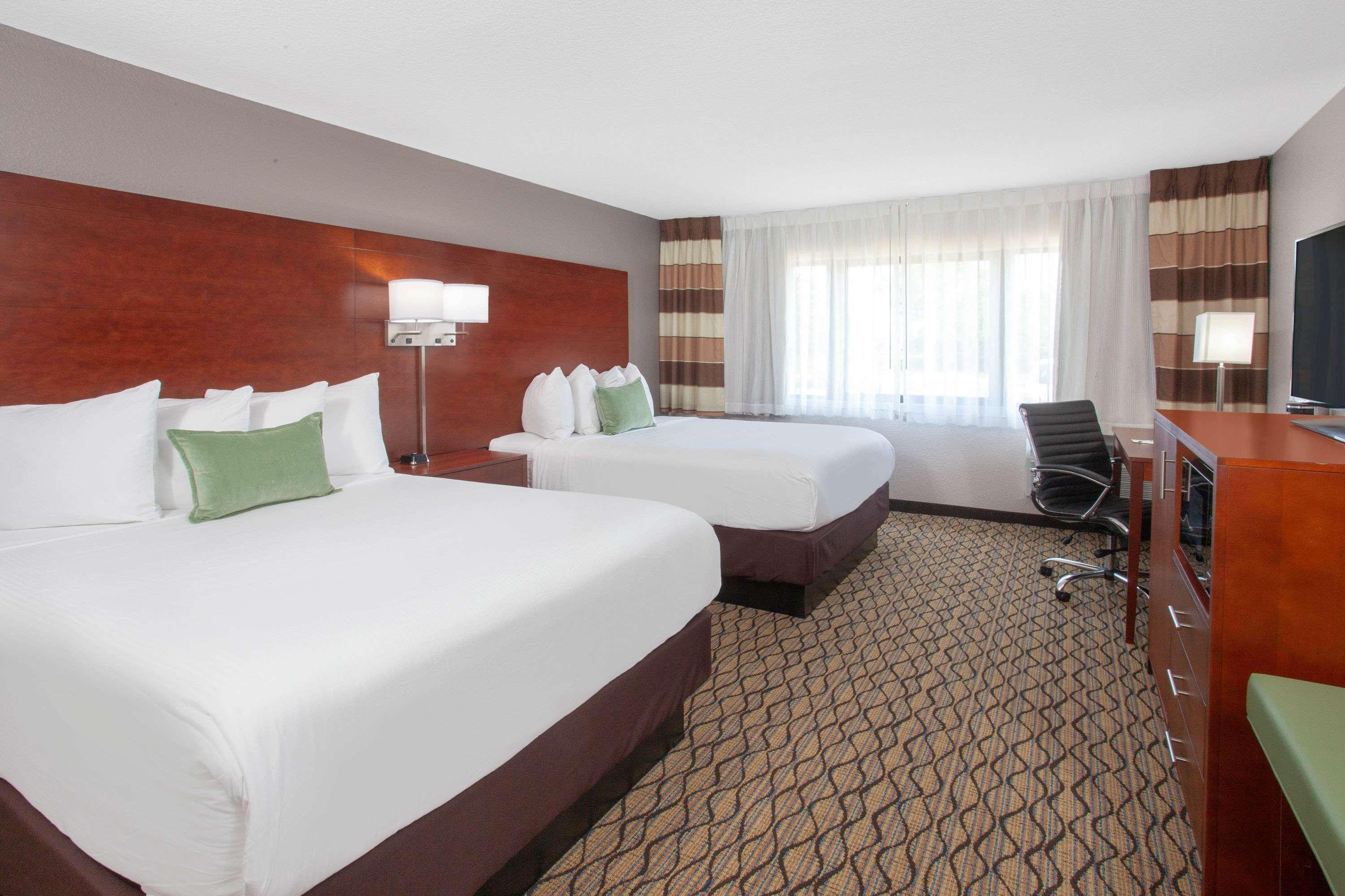 Wyndham Garden Fort Wayne Ngoại thất bức ảnh