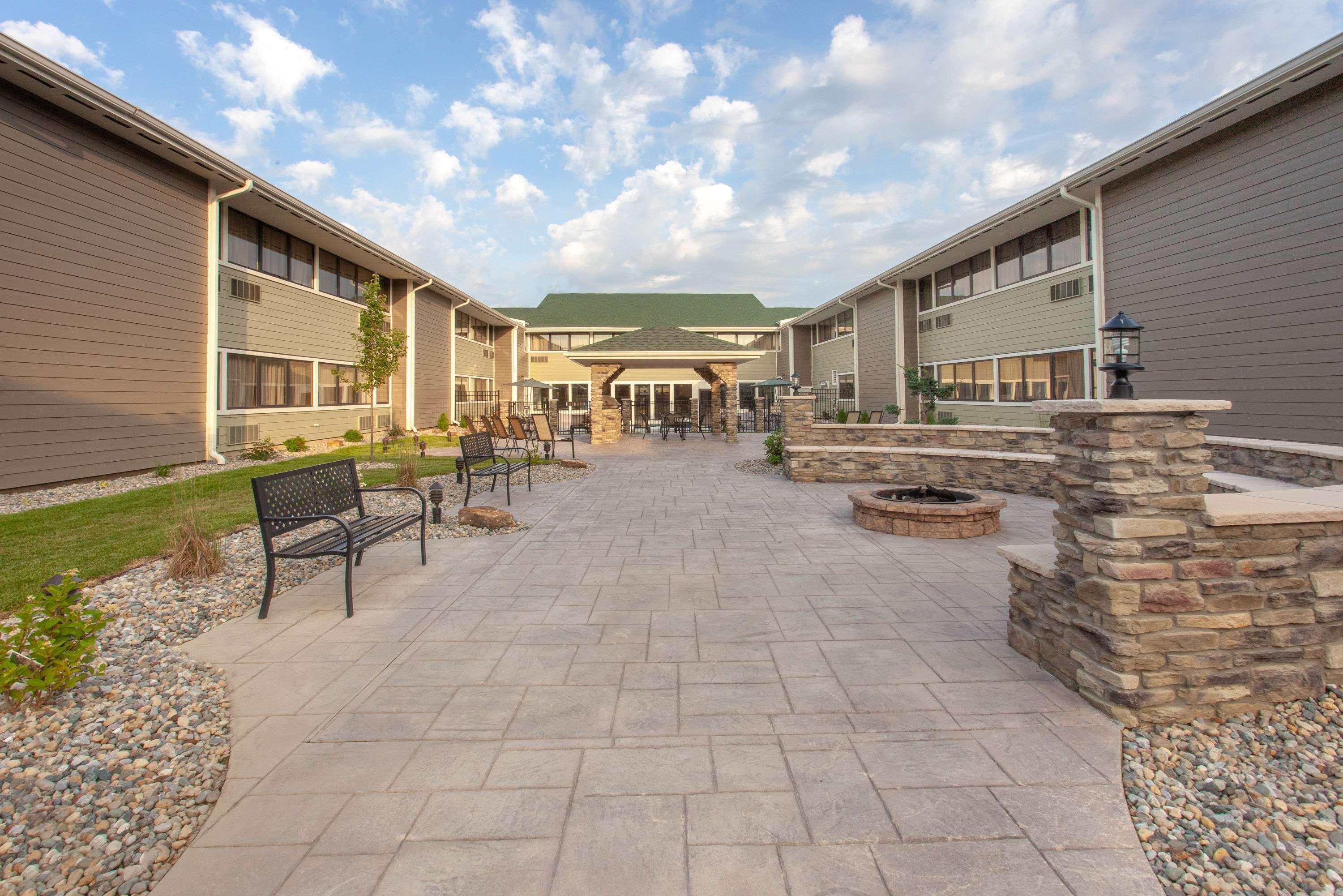 Wyndham Garden Fort Wayne Ngoại thất bức ảnh