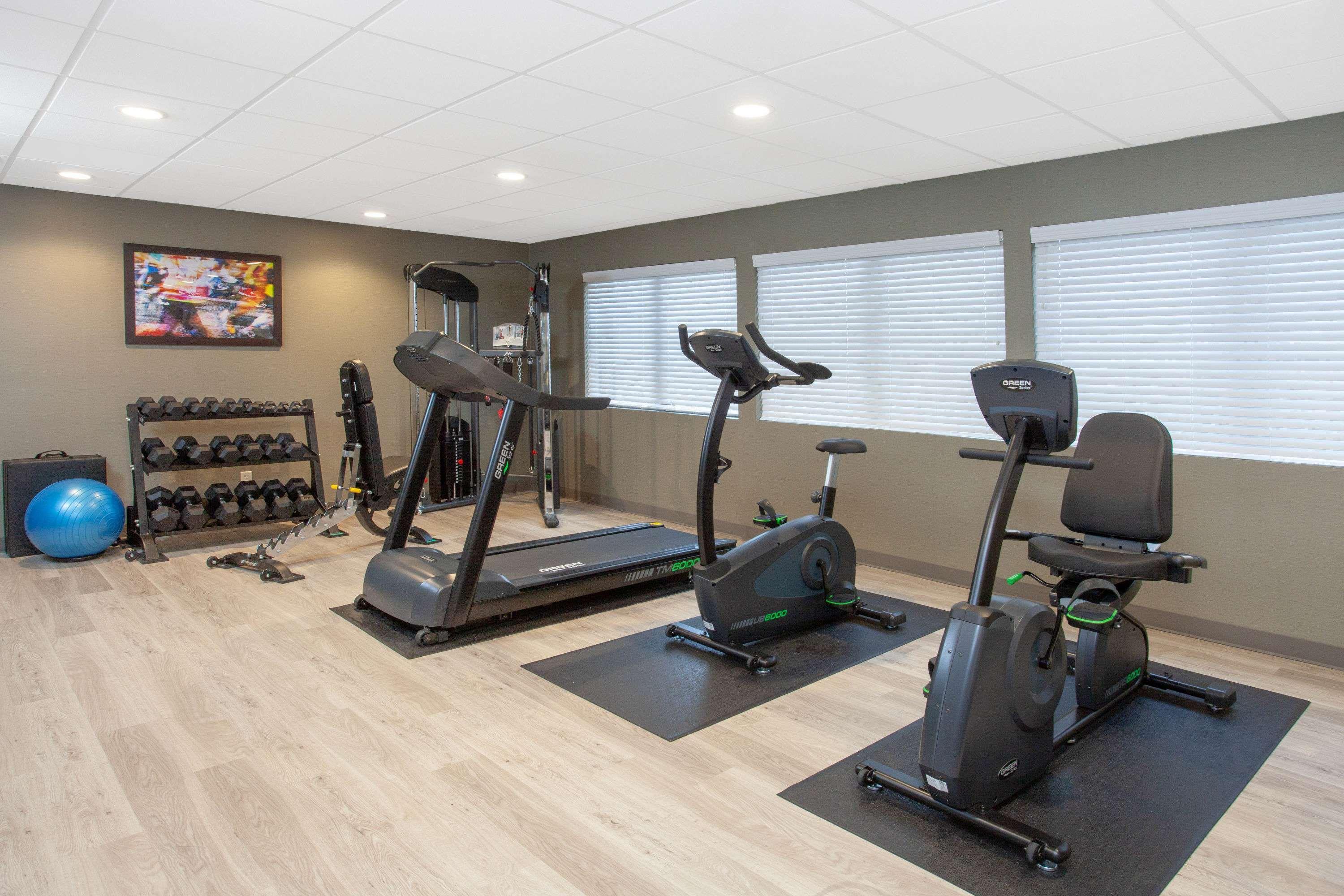 Wyndham Garden Fort Wayne Ngoại thất bức ảnh