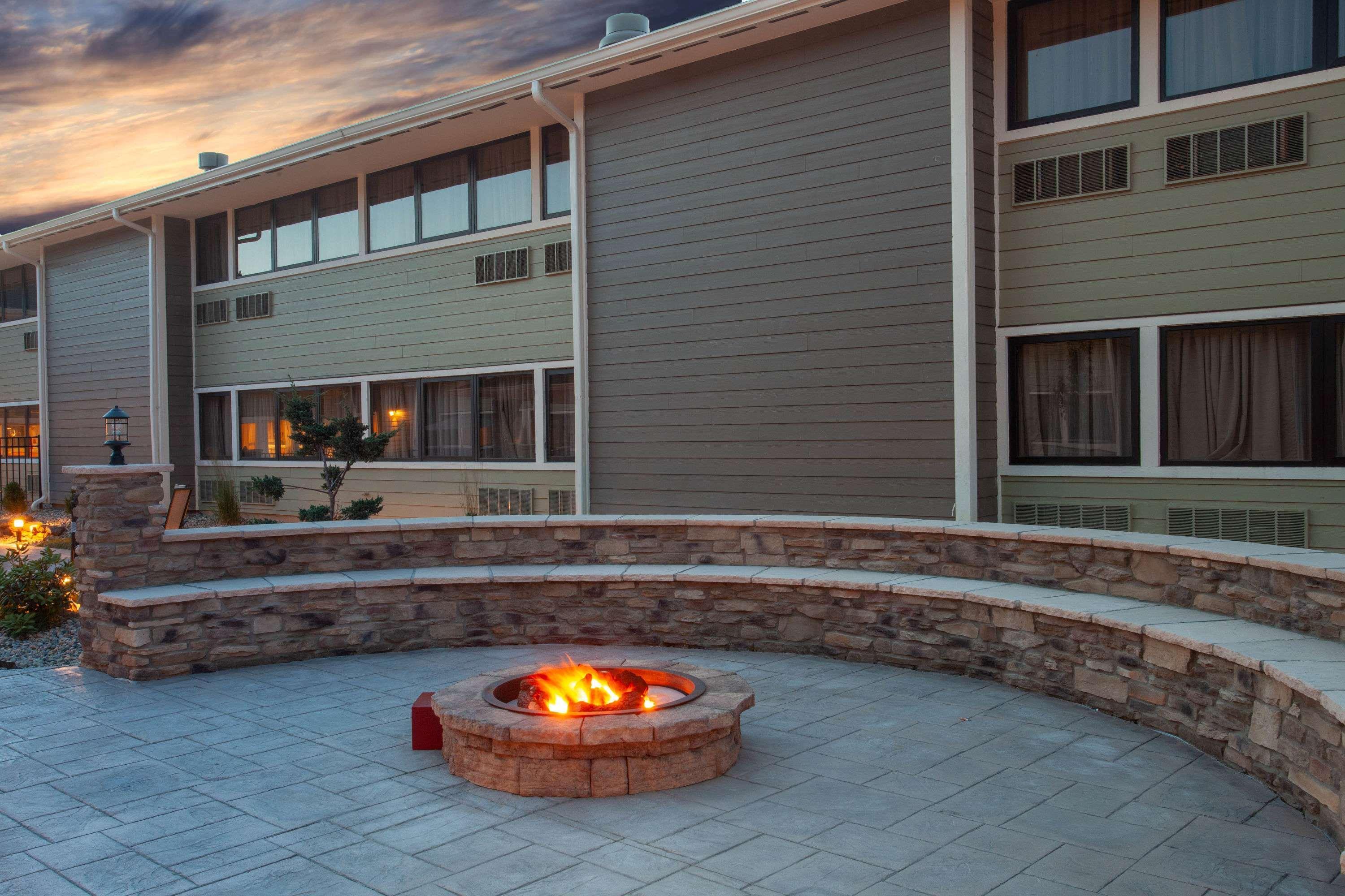 Wyndham Garden Fort Wayne Ngoại thất bức ảnh