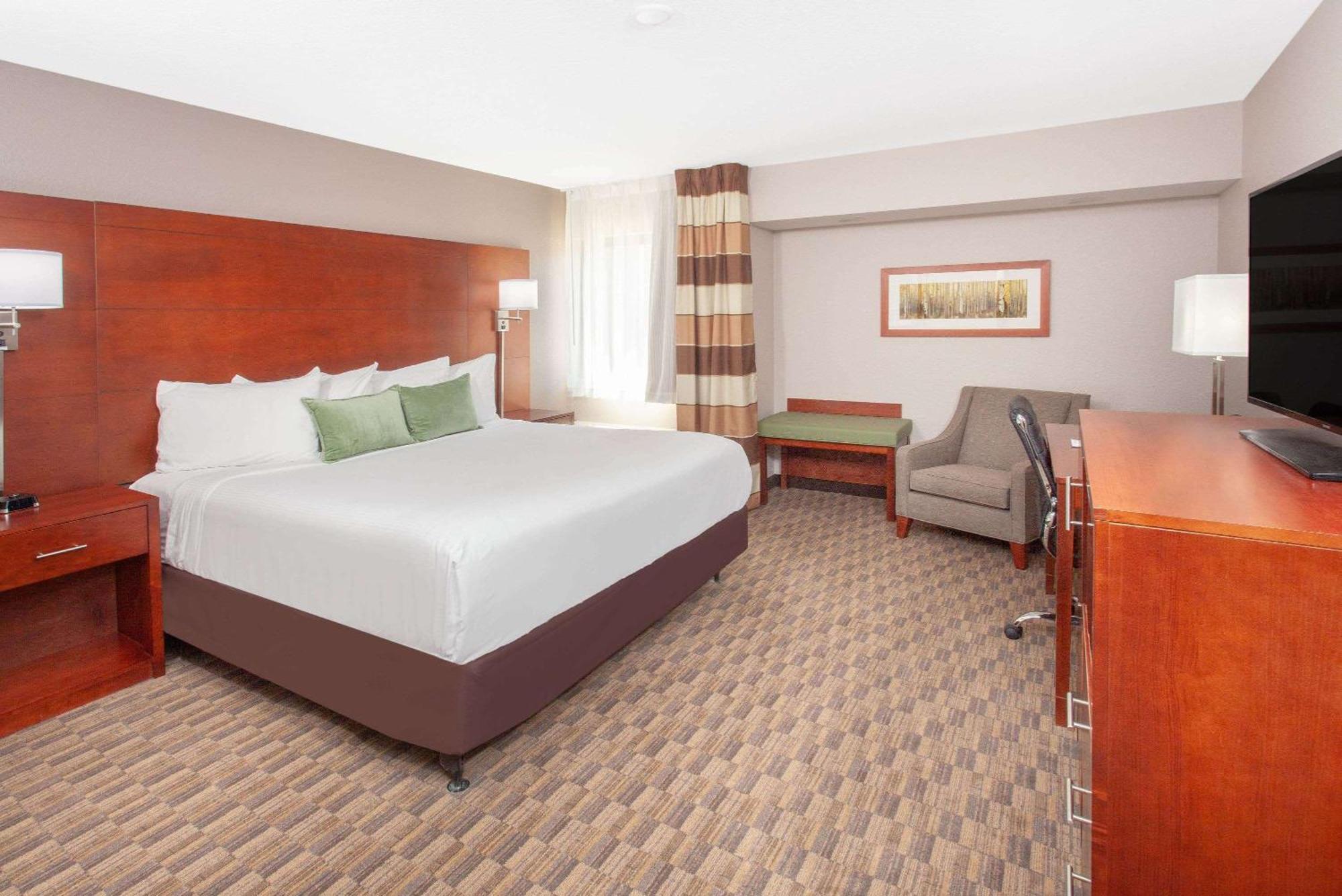 Wyndham Garden Fort Wayne Ngoại thất bức ảnh